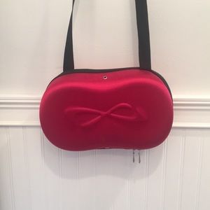 NFINITY SHOE CASE